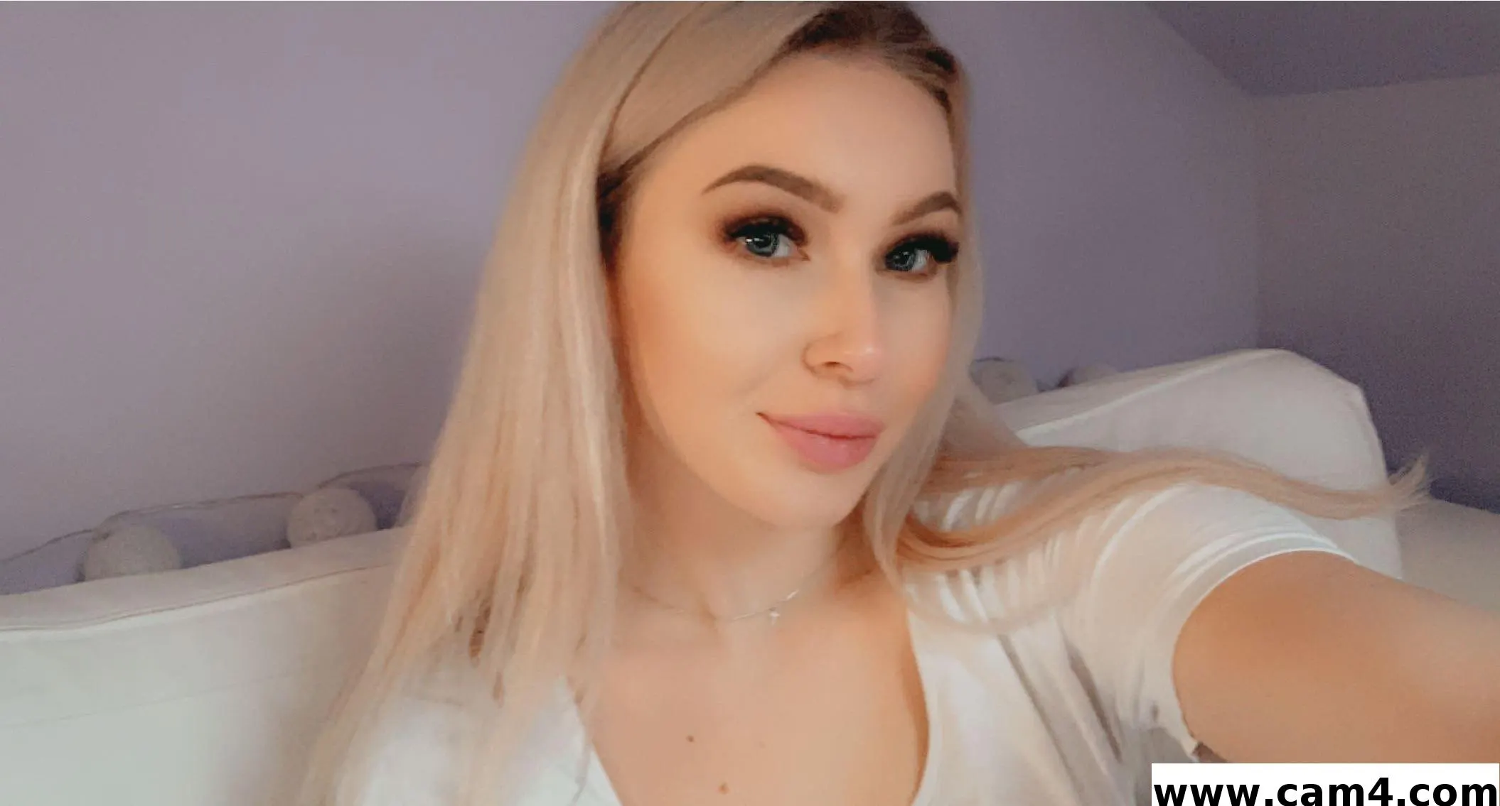 AISHA_lux image 0
